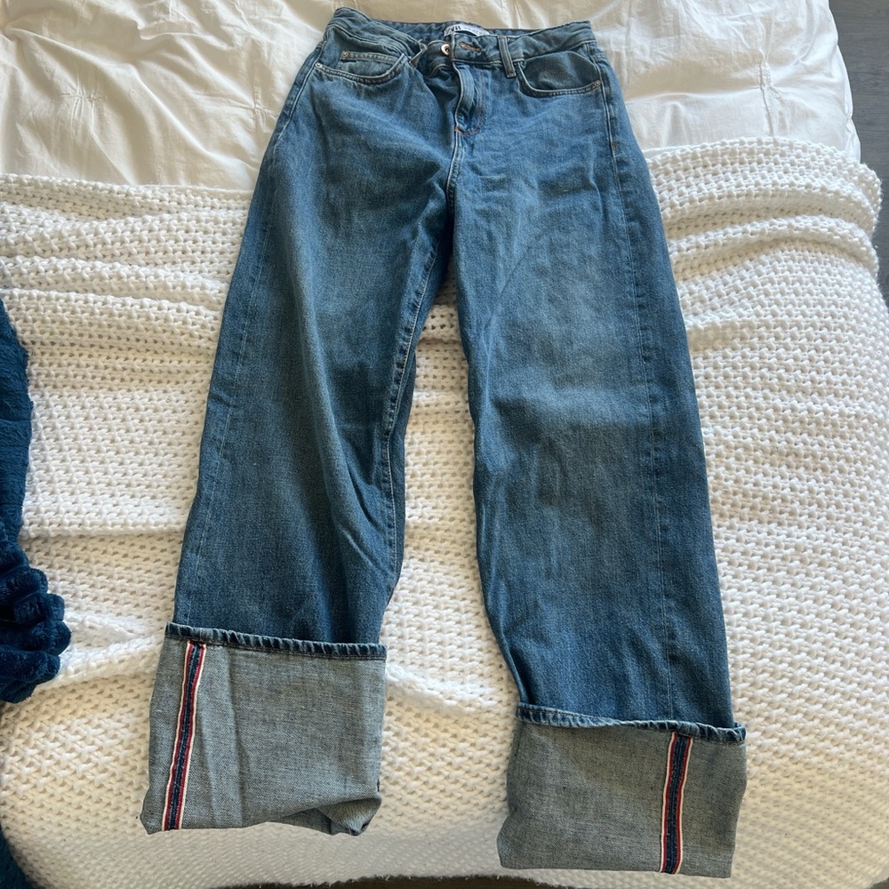 Zara Women's Blue Straight Leg Jeans